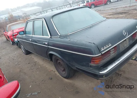 1981 Mercedes-Benz 240 D z USA, uszkodzony, nr VIN WDBAB23A7BB232079